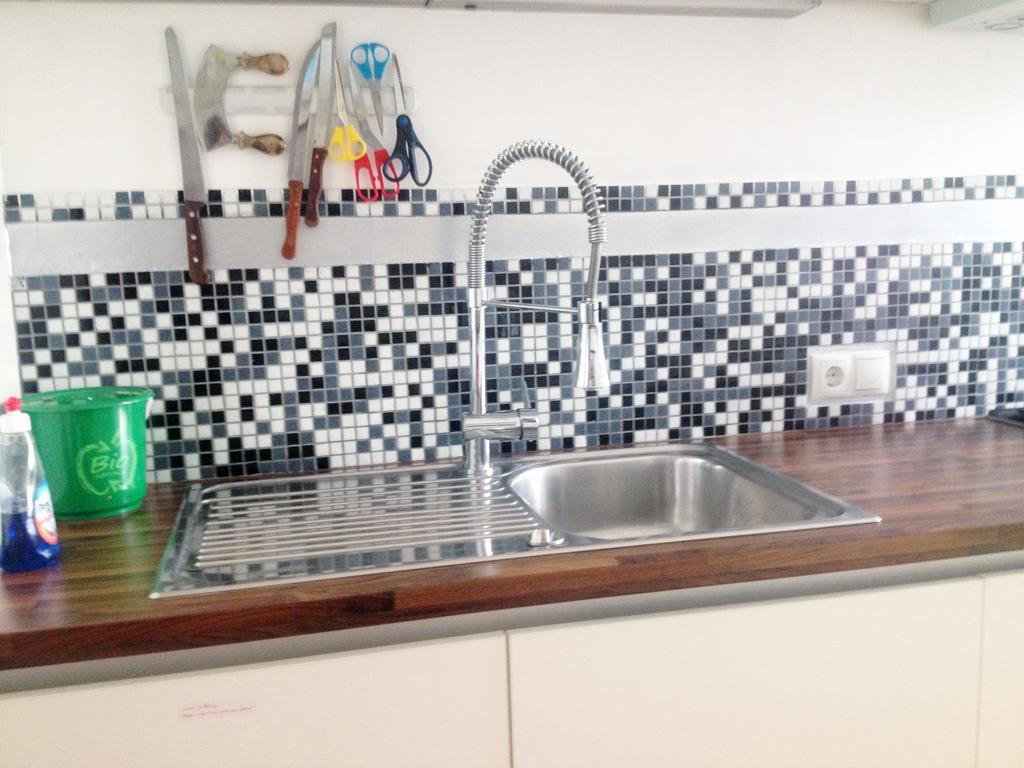 Big Vintage Style Flat Near Schonbrunn Apartment เวียนนา ภายนอก รูปภาพ